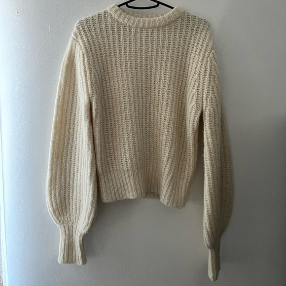 Reformation Finn Alpaca Crew Sweater Ivory Size Small - Picture 4 of 8